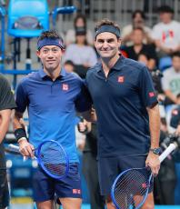 テニス】錦織圭さん、フェデラー氏とダブルスを“初結成”「すごく良い