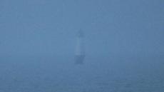 貝殻島灯台の明りまた消灯　航行する船舶に注意呼びかけ　去年8月に約9年ぶり点灯　北方領土・歯舞群島
