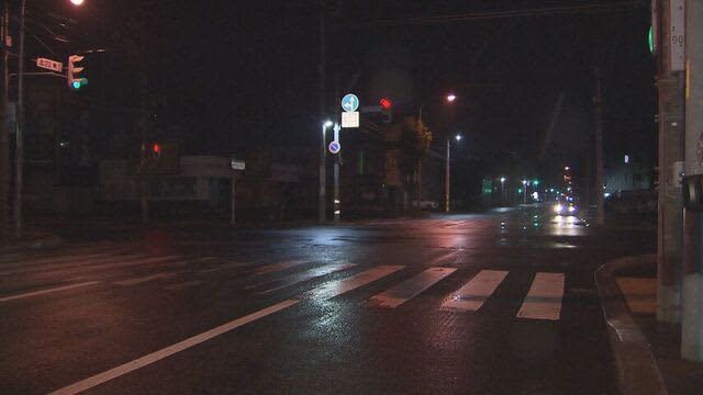 横断歩道を渡っていた40代女性が軽乗用車にはねられ頭から出血　意識もうろうとした状態で病院搬送　札幌
