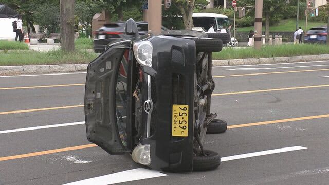 北海道で事故相次ぐ　苫小牧市で高校生が乗用車にはねられ頭から出血　札幌では車同士の衝突事故