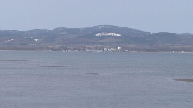 「漁船2隻が転覆した」10人が海へ　8人は自力で陸に　2人はダイバーに救助され病院搬送　能取湖