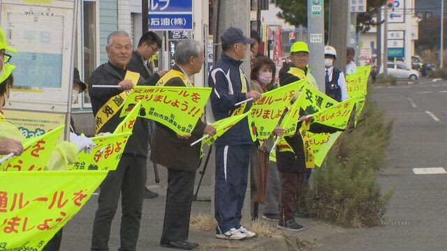 道警や登別市の職員などドライバーや歩行者らに交通ルールの徹底呼びかけ　登別・男子小学生重体事故を受け