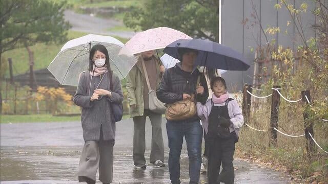 荒天となった3連休最終日　北海道内各地の行楽地で賑わい　知床峠には雪　5日からは本格的な寒さに