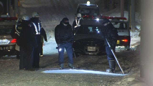 70代女性が70代男性の運転する軽乗用車にはねられ意識不明　札幌市手稲区