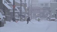 「もう嫌もういいです」札幌では夜が明ける前から雪かき…　日本海側中心に大雪　交通にも影響