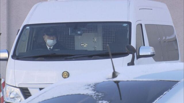 顔に膝蹴りも…20歳男性から現金脅し取ろうとした疑いで10代男女6人を逮捕　男性の母からの通報で事件発覚