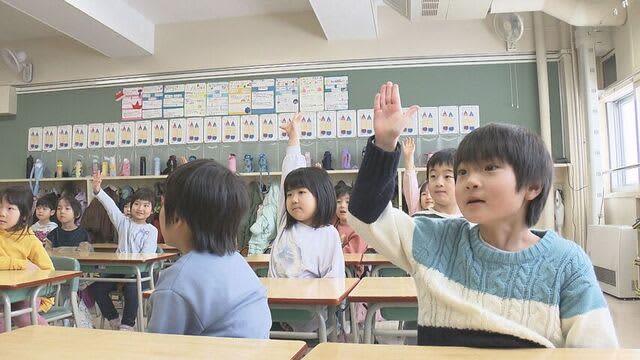 札幌の小中学校で始業式　多くの子どもたちがマスク　インフル再び流行の恐れ「2月にかけては要注意」