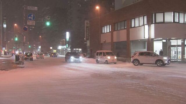 今シーズン一番の大雪予想の札幌　帰宅時間帯は気温も下がり雪の降り方強まると予想　北24条駅前から中継