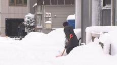 札幌は今季一番の大雪「こんなドカ雪は久しぶり」市民は雪かきに追われ‥