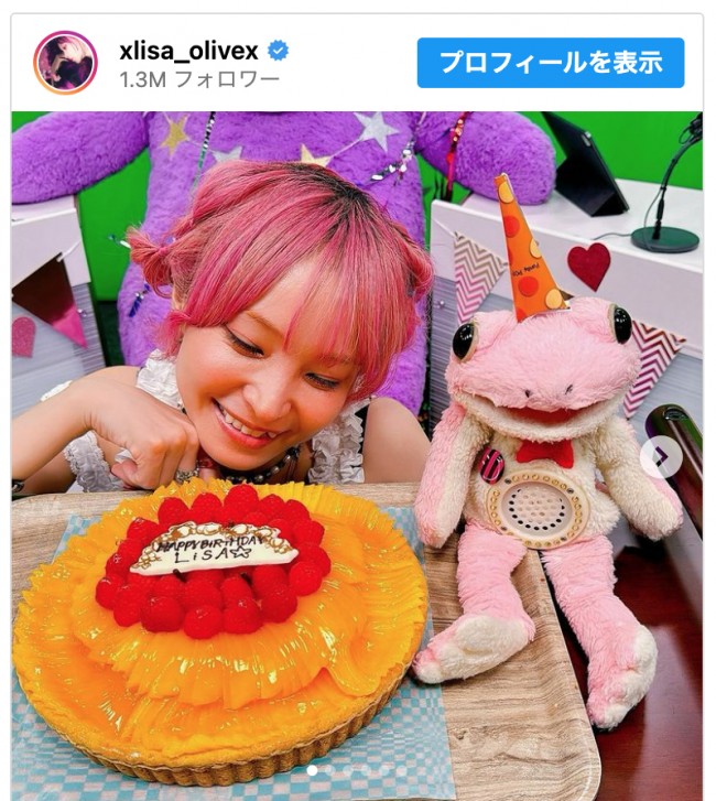 LiSA、37歳の誕生日を報告「今年はみーんな(37)に会いにいくよーっ」