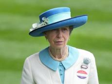 馬の事故で入院の英王室アン王女が退院　しばらく自宅でリハビリ