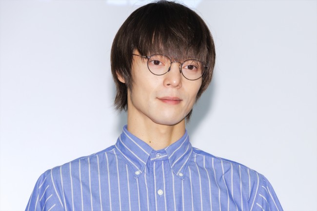 窪田正孝、理科教師演じる主演作に自信「今までにやった学園ドラマとは全然違う」