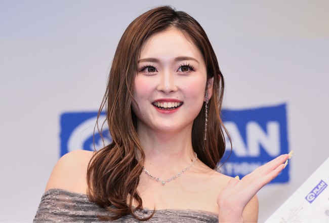 ゆうちゃみ、国際ガールズ・デーイベントにサプライズ登場　仕事で大切にしていることは「言霊」