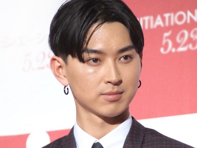 松田翔太、父・優作さんの命日に「一年365日で一番悲しい日」　生前の貴重な写真も公開