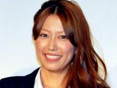 帰国中のメジャーリーガー美人妻、再会した里田まいが絶賛「芯の強さを感じる」