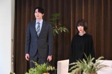 『モンスター』“亮子”趣里、父“春明”古田新太と12年ぶりの再会　ネット驚き「逆に怖い」