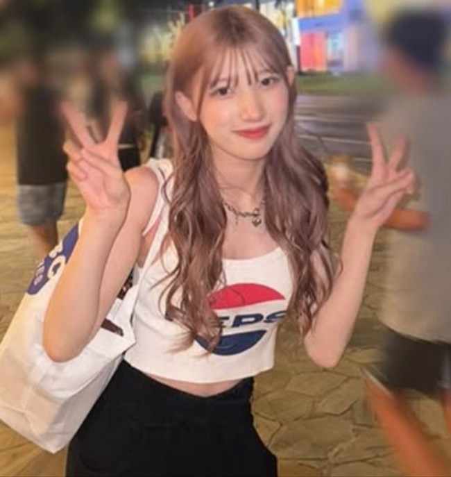 後藤祐樹の美人娘18歳、ミニ丈タンクトップ姿に衝撃「マジで可愛い」　グラビアが話題