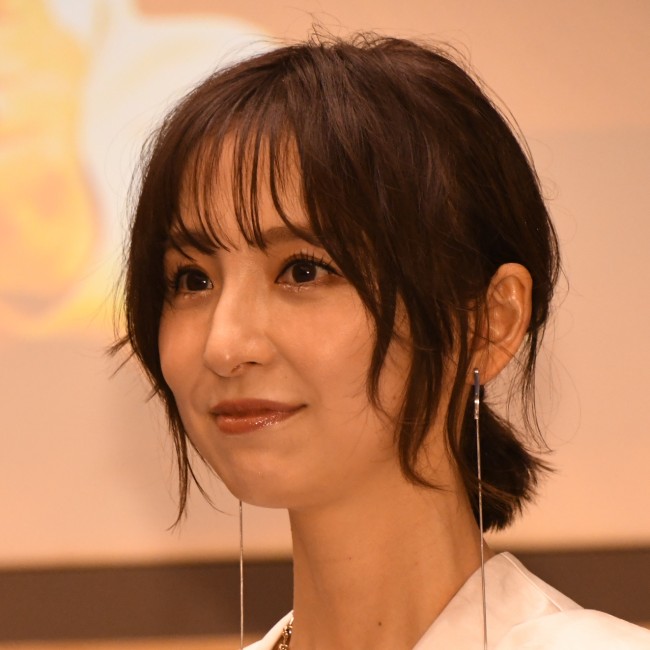 篠田麻里子、4歳娘の投稿に衝撃「もうこんなに大きいの!?」「可愛いすぎる」