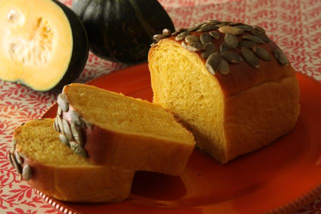【ジョエル・ロブション】季節限定かぼちゃとショコラの「食パン2種セット」が通販で登場！ | News　