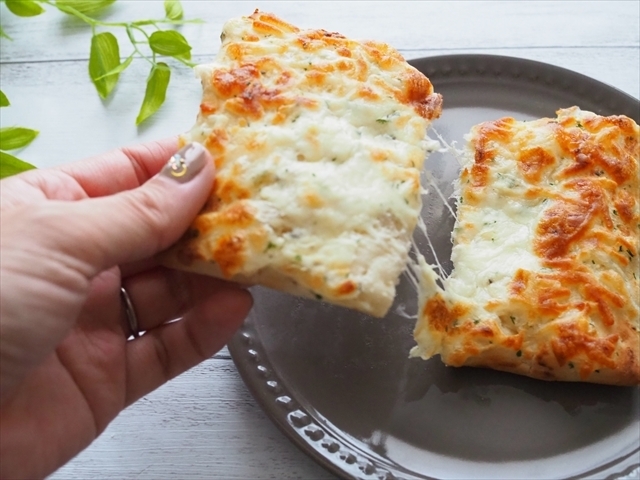 【シャトレーゼ新商品ルポ】ピザなのに罪悪感ゼロ！「糖質カットのピザ」