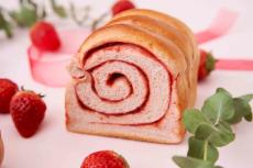 【オンライン限定】大人気のペニーレインから日本一おいしいいちごパン「とちおとめブレッド」誕生！｜News