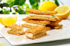 【期間限定】香ばしいパイとさわやかなレモンが癖になる！「レモンチーズパイサンド」｜News