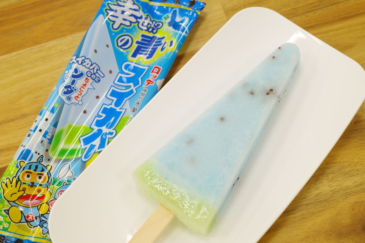 ソーダ味の「青いスイカバー」が夏にぴったり～♪【セブン新商品実食ルポ】