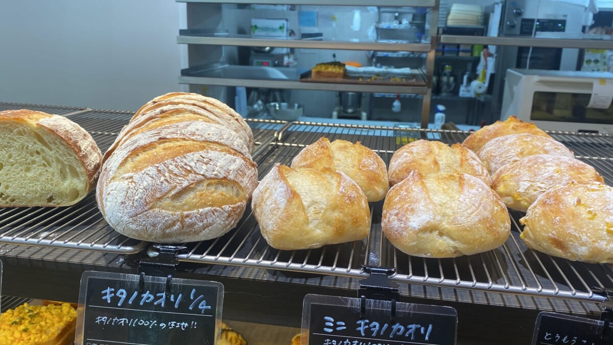 【東京のおいしいパン屋ルポ】吉祥寺店「B²（ビースクエアード）」50種類以上のパンがずらり！おいしかったランキングは？
