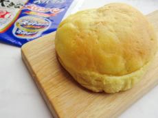 【夢のコラボ】「明治エッセル スーパーカップ 超バニラ」がパンに？気になる味は