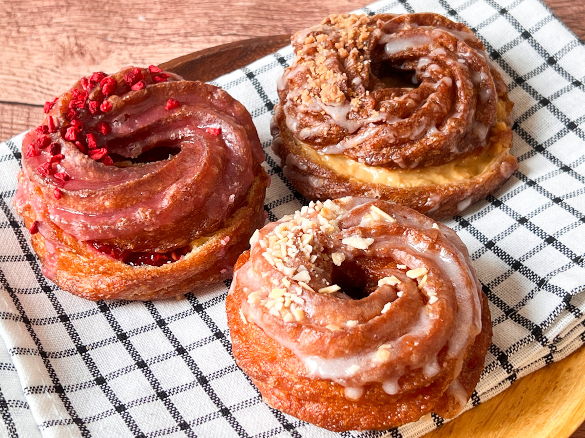 日本初「フレンチクルーラー専門店」【FRECKLE donuts】！ふわふわドーナツが最高♪