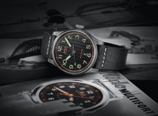 ヴィンテージなルックスが渋い。スイスの時計ブランド、ミドーの新作「マルチフォート エスケープ」発売