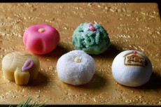 京都の新春にかかせない「迎春菓子」で粋な愉しみとおもてなしを