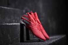 アディダス　 進化したスパイク「NEMEZIZ 19」 を発表