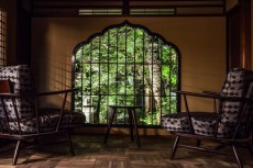 築100年以上の歴史を誇る旧三井邸に現代アートが織りなす上質な空間