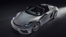 ポルシェの718シリーズに、伝統のフラット6を搭載したトップモデルが登場！