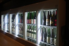 佐賀の銘酒200種類を取り揃えた&#8221;國酒専門“スタンディングバーが大井町にグランドオープン！
