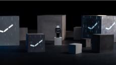 デジタルとアンデジタルが融合したRADOの腕時計「True Square Undigital Automatic」