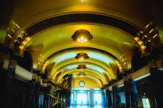 白浜「ホテル川久」の金箔天井がギネス世界記録に認定