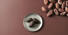 カカオ豆から作る進化系甘納豆「加加阿甘納豆」が新発売