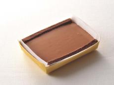 東北・関東で週末限定販売！モロゾフの「チョコレートレアチーズケーキ」