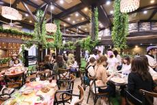 室内でお花見＆BBQ！全天候型グランピングBBQ「wood design park レジャック店」