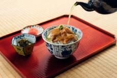 GINZA SIX｜茶舗「くろぎ茶々」の期間限定メニュー“新茶で味わう鯛茶漬け”