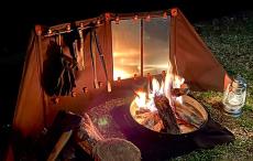キャンパー達の「あったらいいな」を実現！火の粉や寒さを抑える“極暖”の焚き火用陣幕