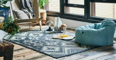 じめじめした夏場にヤミツキになる肌触り！国産「IGUSA RUG」に、ネイティブな4柄が登場