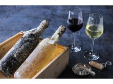 水深12ｍで熟成させた「海底熟成ワイン」をヨコハマ グランド インターコンチネンタル ホテルで販売