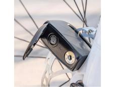 指紋認証で自転車を施錠・解錠できる!?軽量＆コンパクトなスマートロック「GeeLock」