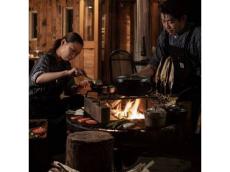 住所非公開、北海道のアウトドアレストラン「mountainman」で大自然に抱かれながらワイルドなグリル料理を
