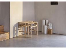 20世紀を代表する家具デザイナー・ハンス J. ウェグナーのテーブルをカール・ハンセン＆サンが復刻