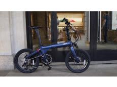 ヨーロッパのデザイン賞で金賞を獲得！近未来型折り畳み電動自転車「EOLE X」が日本上陸