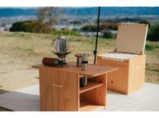 職人が作った吉野杉製のシェルフコンテナテーブル＆チェア。インドアでもアウトドアでも活躍するアイテム